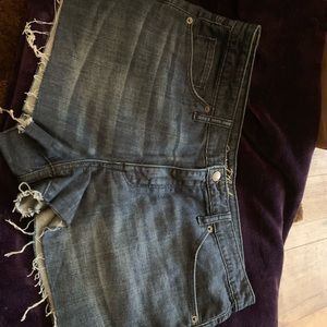 Dark wash shortie shorts